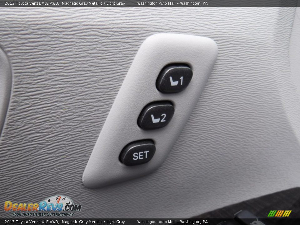 2013 Toyota Venza XLE AWD Magnetic Gray Metallic / Light Gray Photo #16