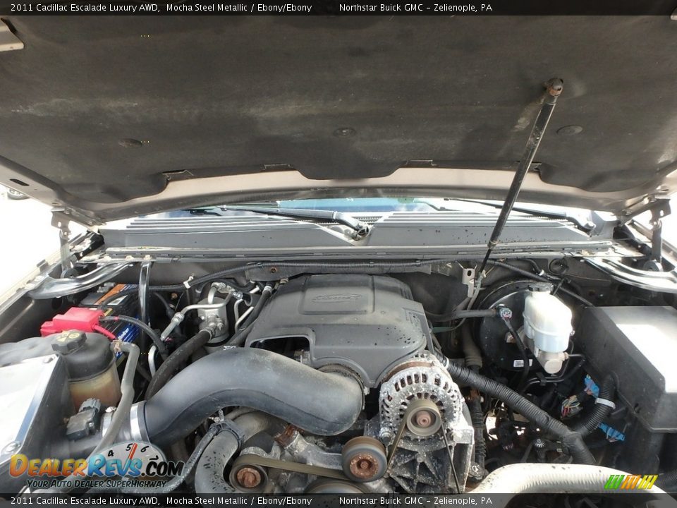 2011 Cadillac Escalade Luxury AWD Mocha Steel Metallic / Ebony/Ebony Photo #3
