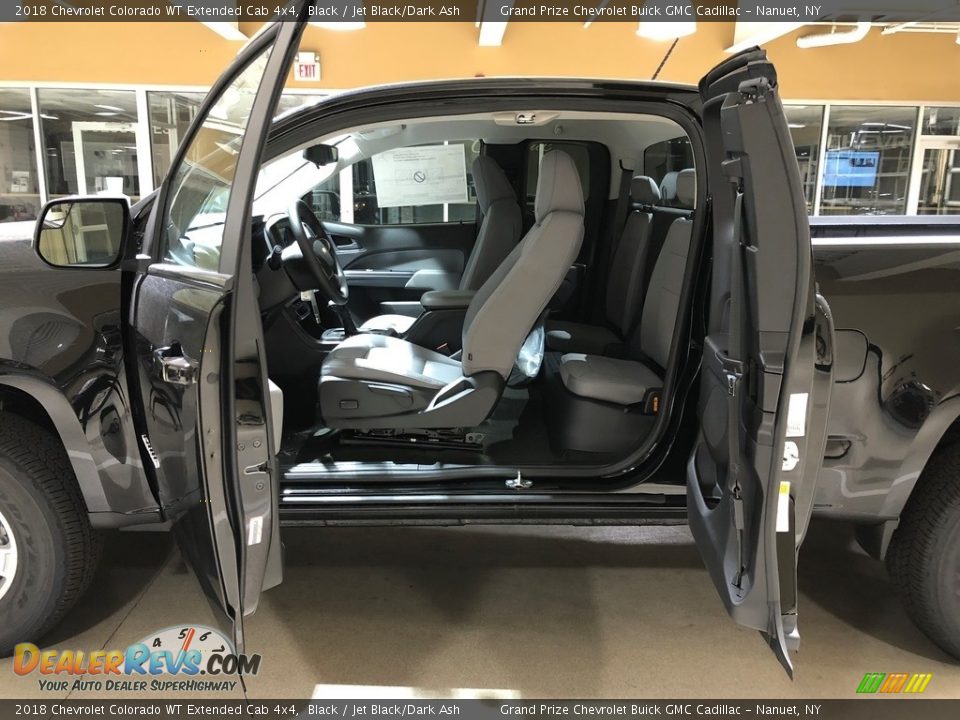 2018 Chevrolet Colorado WT Extended Cab 4x4 Black / Jet Black/Dark Ash Photo #10