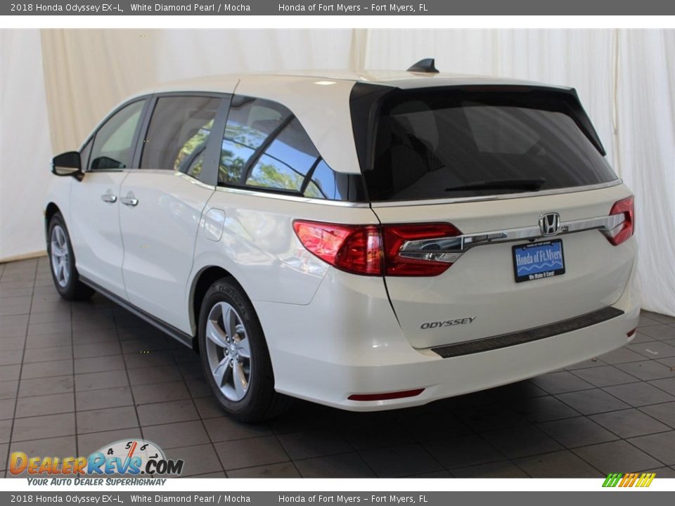 2018 Honda Odyssey EX-L White Diamond Pearl / Mocha Photo #7