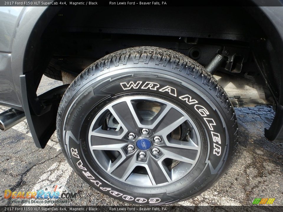 2017 Ford F150 XLT SuperCab 4x4 Magnetic / Black Photo #2