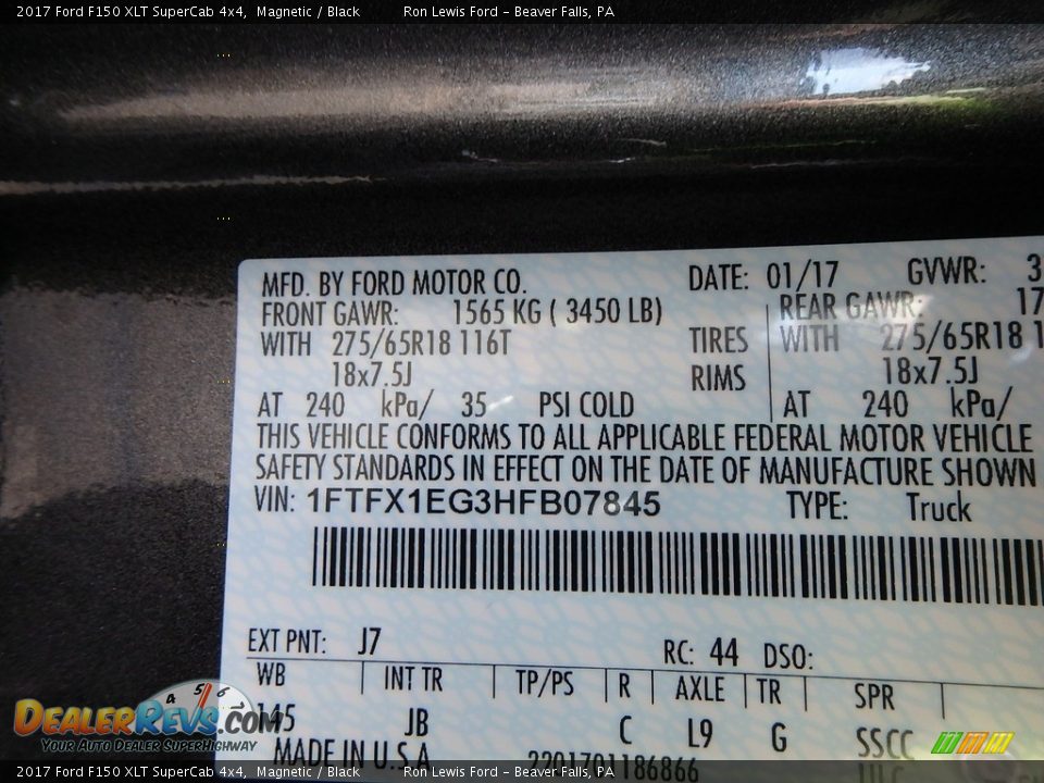 2017 Ford F150 XLT SuperCab 4x4 Magnetic / Black Photo #14