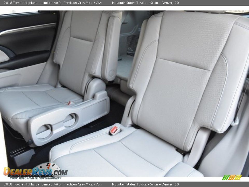 2018 Toyota Highlander Limited AWD Predawn Gray Mica / Ash Photo #16