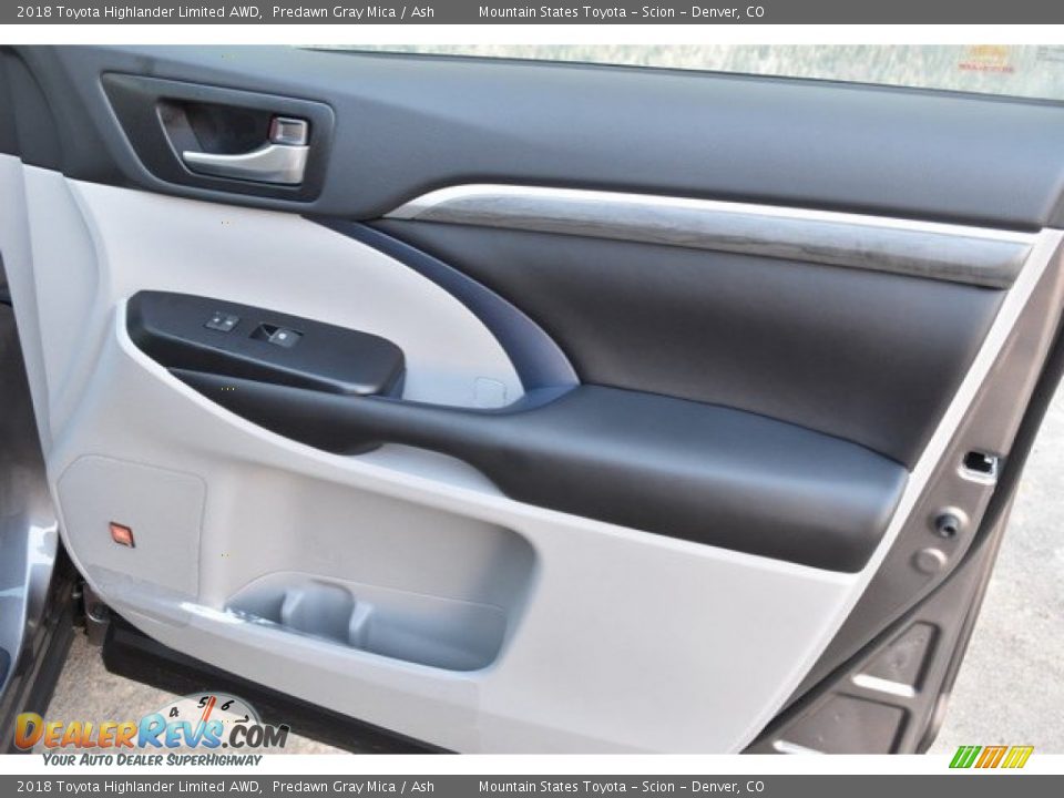 2018 Toyota Highlander Limited AWD Predawn Gray Mica / Ash Photo #25
