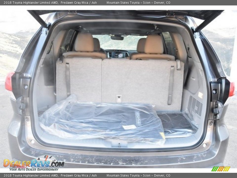 2018 Toyota Highlander Limited AWD Predawn Gray Mica / Ash Photo #33