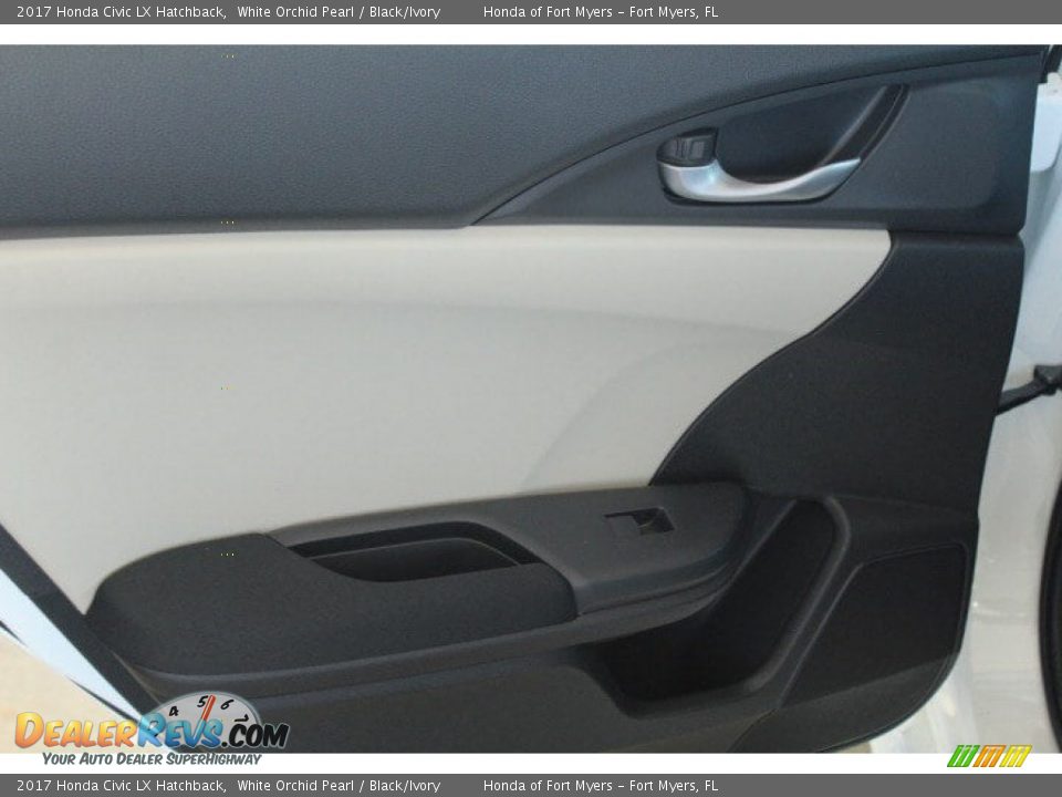 2017 Honda Civic LX Hatchback White Orchid Pearl / Black/Ivory Photo #19