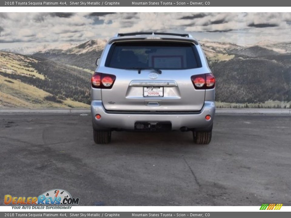 2018 Toyota Sequoia Platinum 4x4 Silver Sky Metallic / Graphite Photo #4