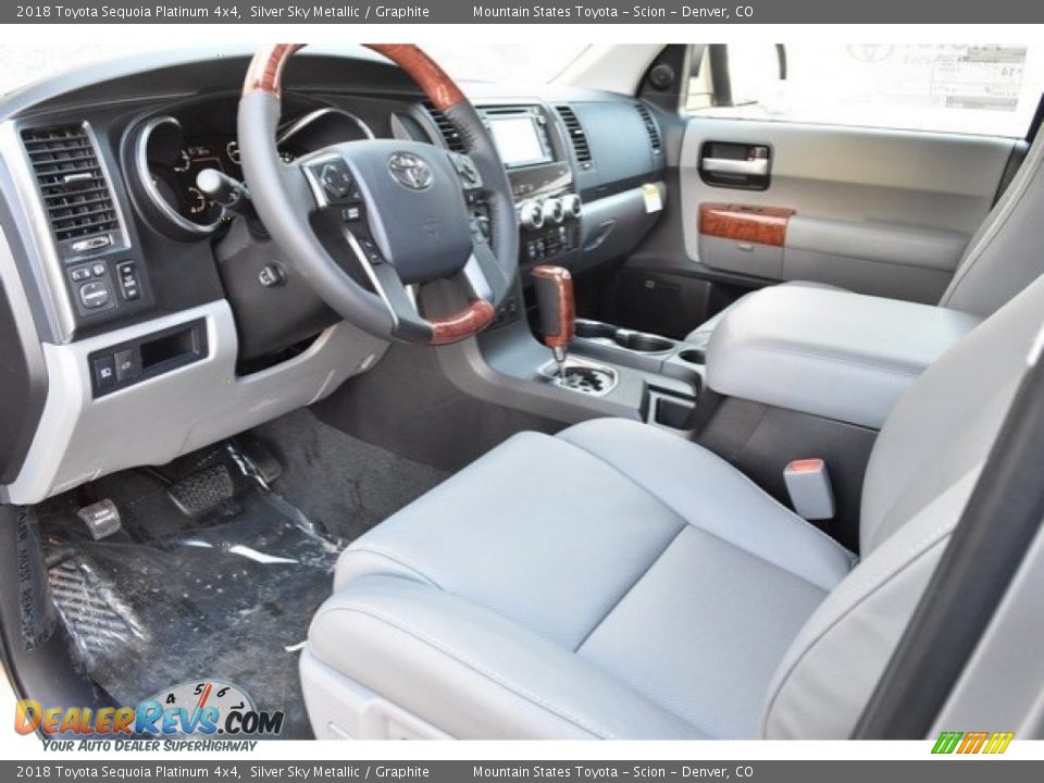 2018 Toyota Sequoia Platinum 4x4 Silver Sky Metallic / Graphite Photo #5