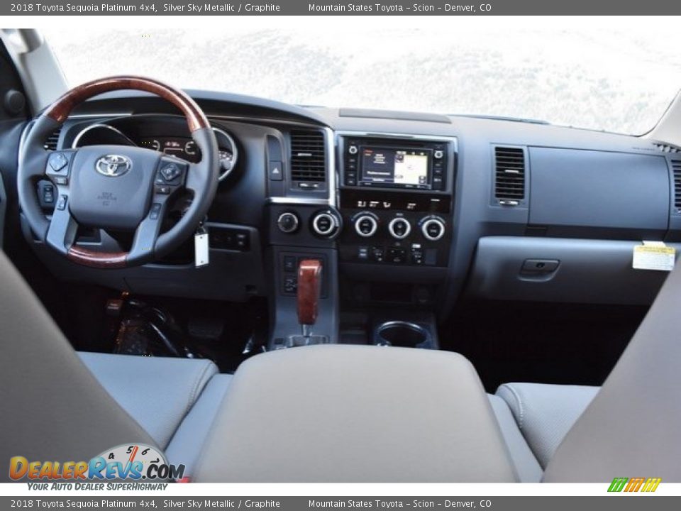 2018 Toyota Sequoia Platinum 4x4 Silver Sky Metallic / Graphite Photo #8