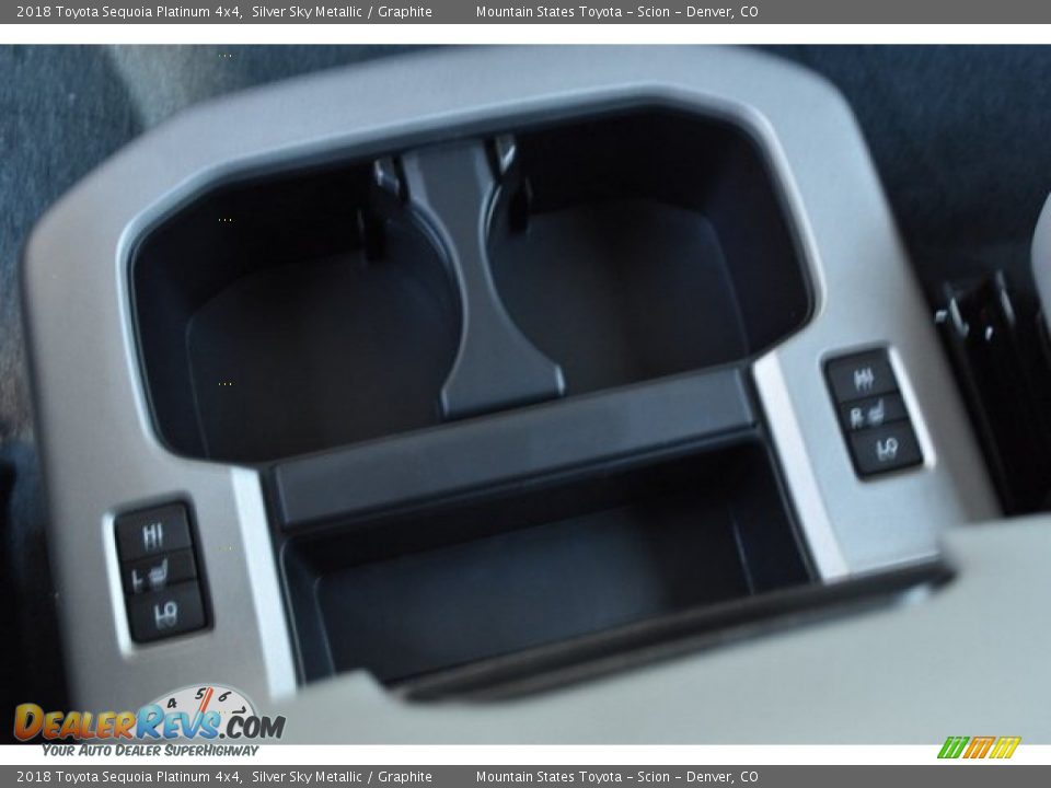 2018 Toyota Sequoia Platinum 4x4 Silver Sky Metallic / Graphite Photo #18