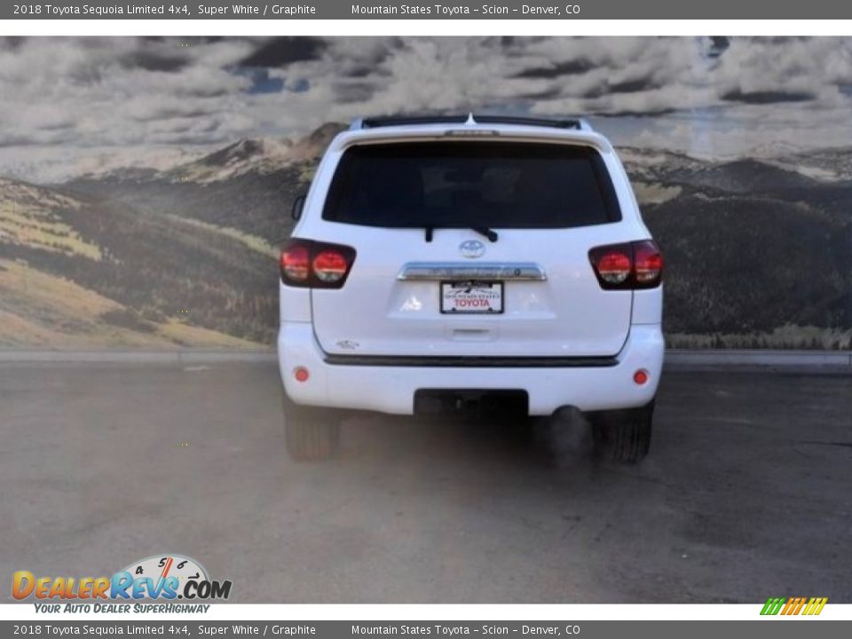 2018 Toyota Sequoia Limited 4x4 Super White / Graphite Photo #4