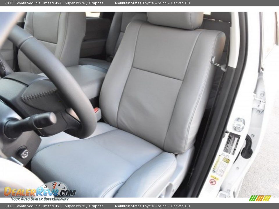 2018 Toyota Sequoia Limited 4x4 Super White / Graphite Photo #7