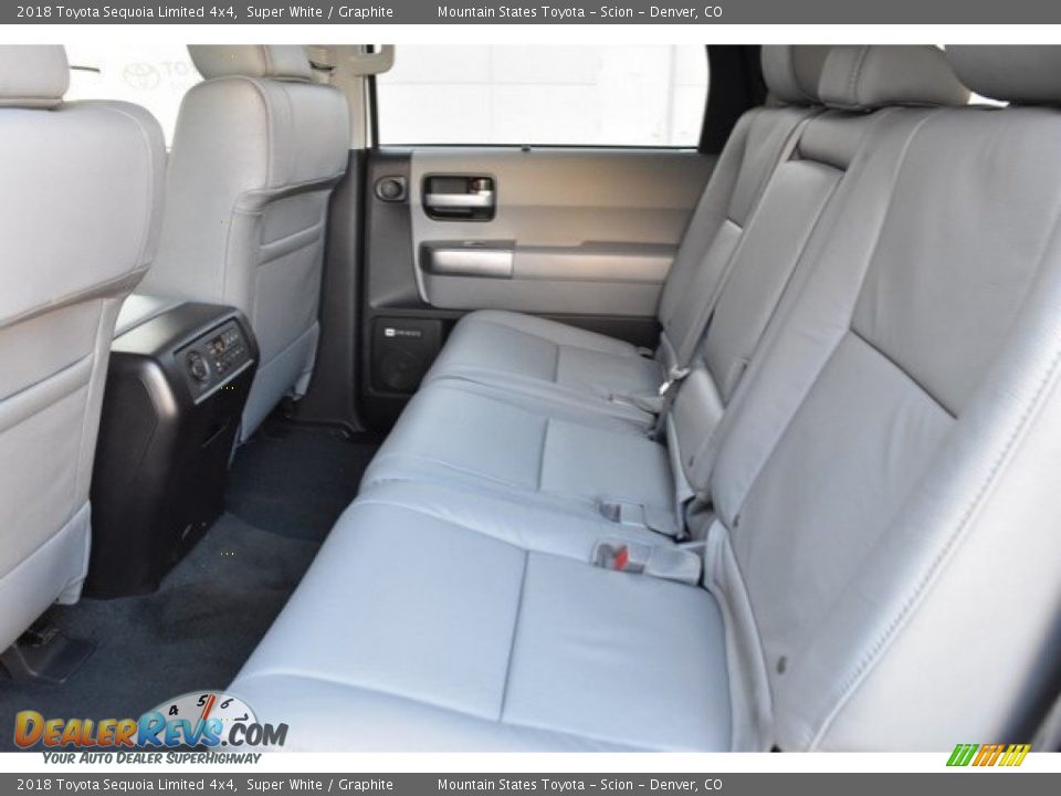 2018 Toyota Sequoia Limited 4x4 Super White / Graphite Photo #15