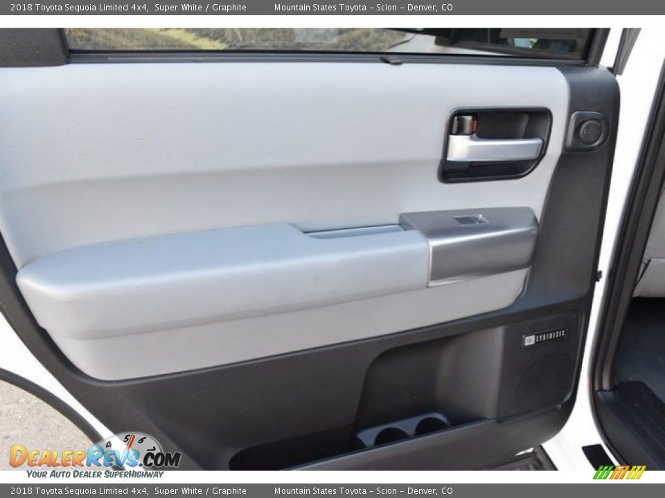 2018 Toyota Sequoia Limited 4x4 Super White / Graphite Photo #24