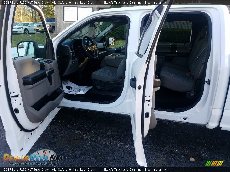 2017 Ford F150 XLT SuperCrew 4x4 Oxford White / Earth Gray Photo #13
