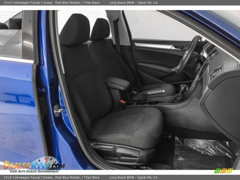 2016 Volkswagen Passat S Sedan Reef Blue Metallic / Titan Black Photo #6