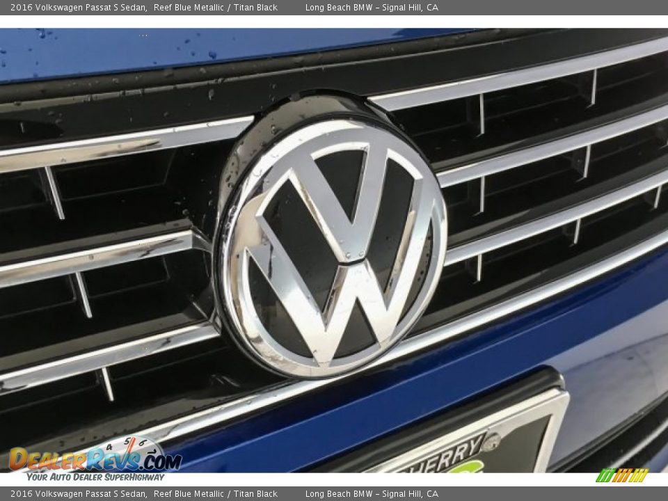 2016 Volkswagen Passat S Sedan Reef Blue Metallic / Titan Black Photo #29