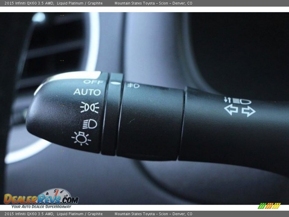 2015 Infiniti QX60 3.5 AWD Liquid Platinum / Graphite Photo #31