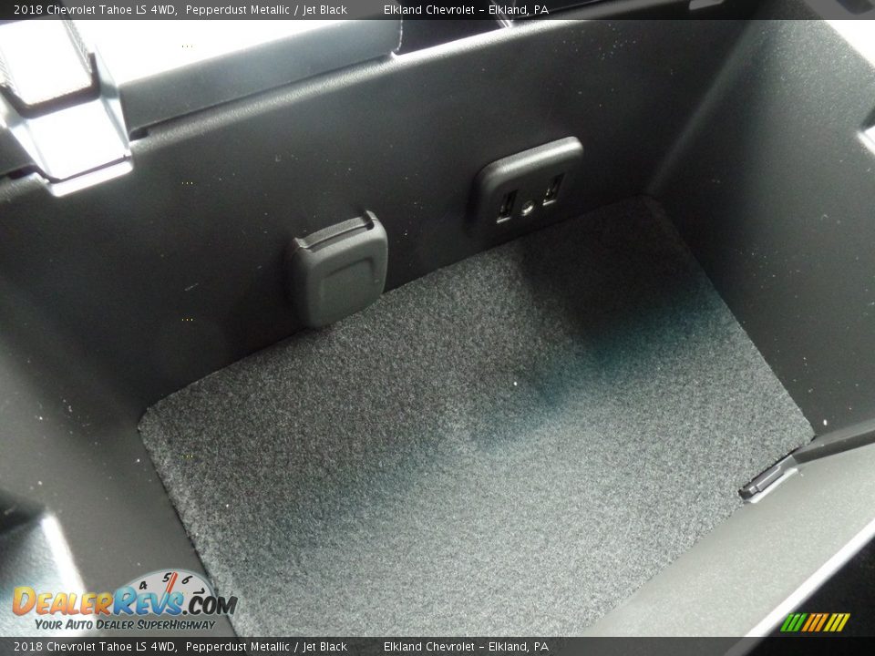 2018 Chevrolet Tahoe LS 4WD Pepperdust Metallic / Jet Black Photo #34