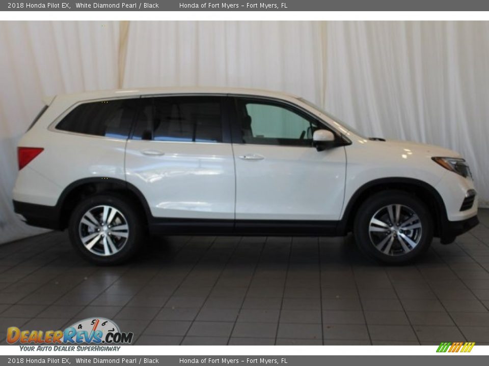 2018 Honda Pilot EX White Diamond Pearl / Black Photo #2