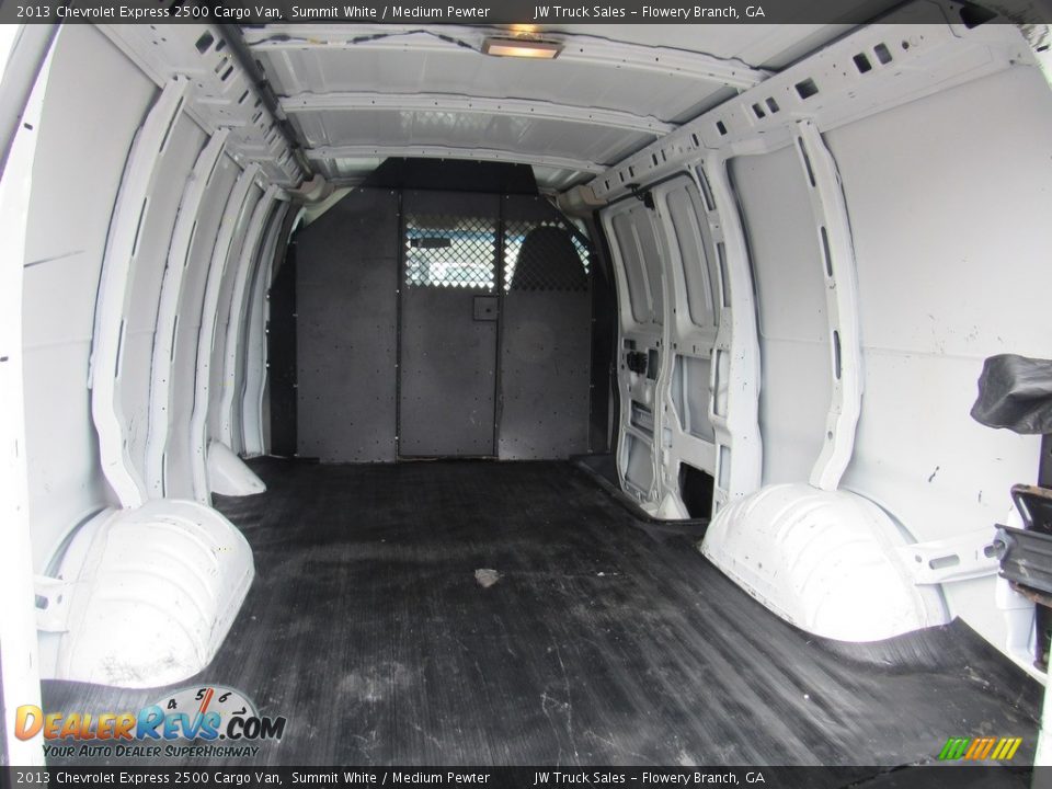 2013 Chevrolet Express 2500 Cargo Van Summit White / Medium Pewter Photo #12