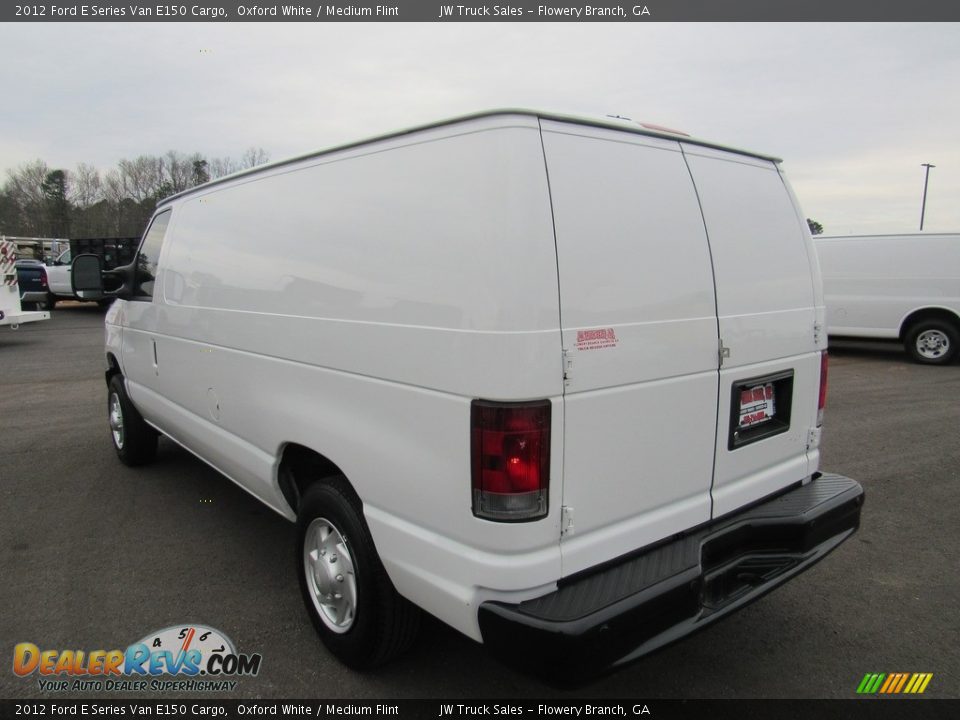 2012 Ford E Series Van E150 Cargo Oxford White / Medium Flint Photo #3