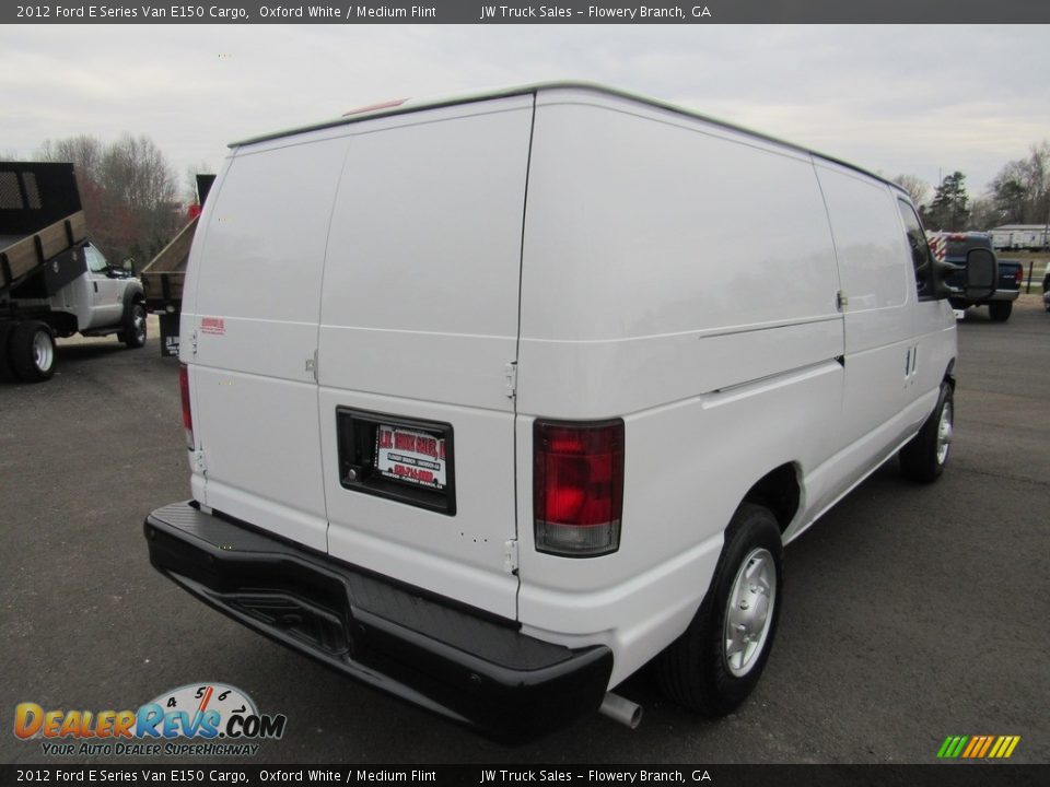2012 Ford E Series Van E150 Cargo Oxford White / Medium Flint Photo #5