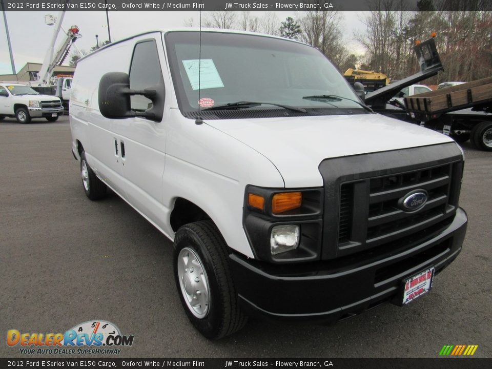 2012 Ford E Series Van E150 Cargo Oxford White / Medium Flint Photo #7