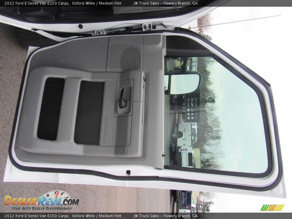 2012 Ford E Series Van E150 Cargo Oxford White / Medium Flint Photo #19