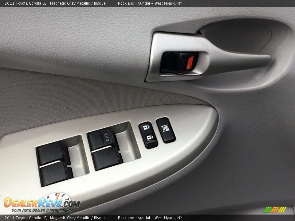 2011 Toyota Corolla LE Magnetic Gray Metallic / Bisque Photo #8