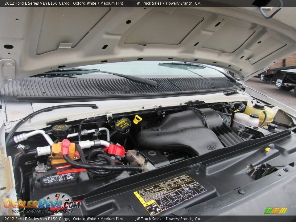 2012 Ford E Series Van E150 Cargo Oxford White / Medium Flint Photo #36