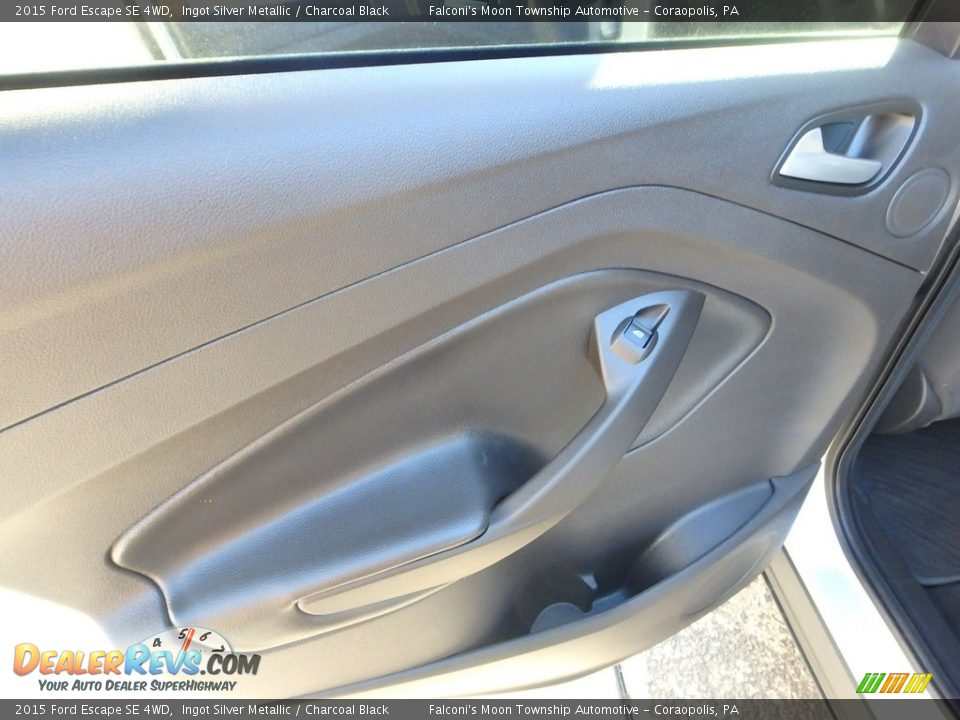 2015 Ford Escape SE 4WD Ingot Silver Metallic / Charcoal Black Photo #19