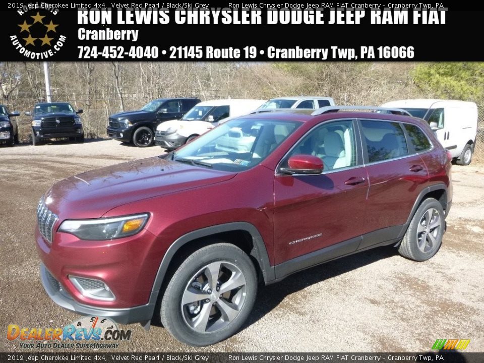 2019 Jeep Cherokee Limited 4x4 Velvet Red Pearl / Black/Ski Grey Photo #1