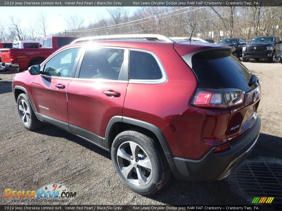 2019 Jeep Cherokee Limited 4x4 Velvet Red Pearl / Black/Ski Grey Photo #3