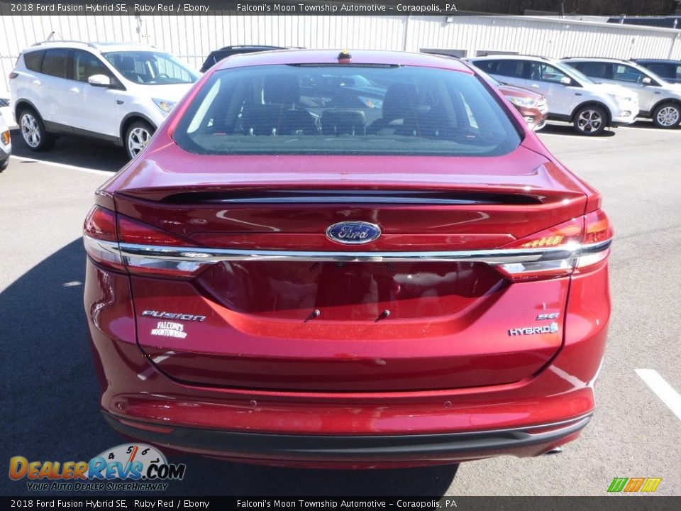 2018 Ford Fusion Hybrid SE Ruby Red / Ebony Photo #7