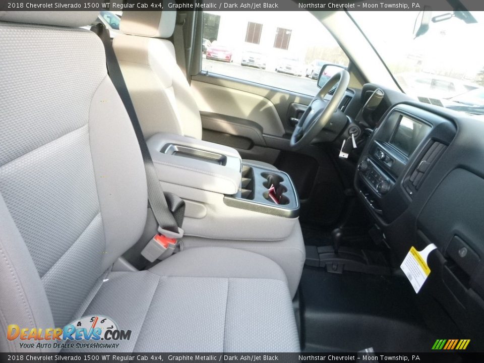 2018 Chevrolet Silverado 1500 WT Regular Cab 4x4 Graphite Metallic / Dark Ash/Jet Black Photo #11