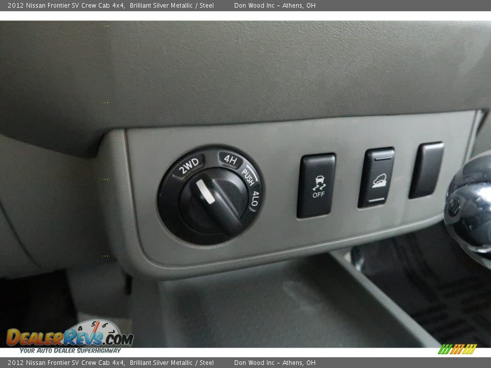 2012 Nissan Frontier SV Crew Cab 4x4 Brilliant Silver Metallic / Steel Photo #2