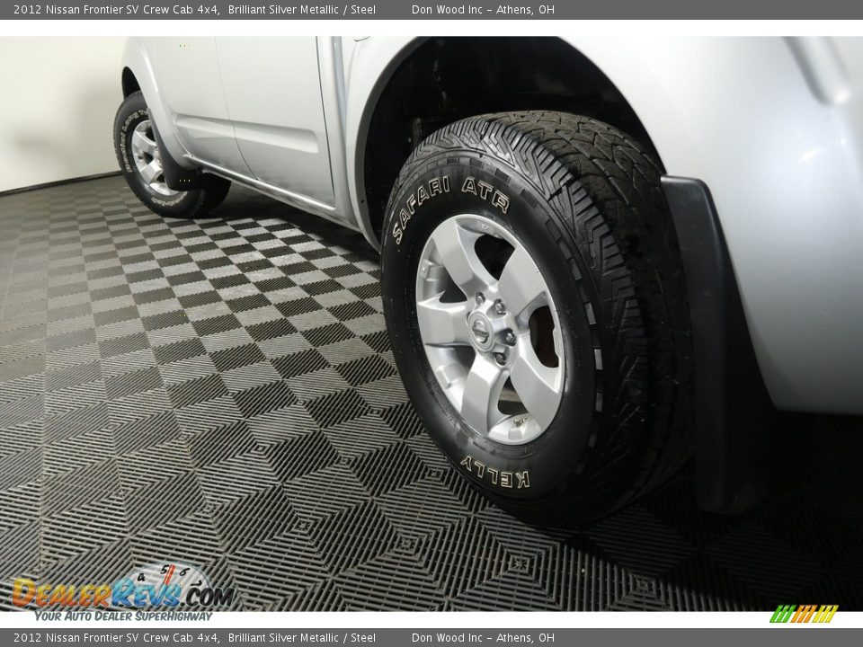 2012 Nissan Frontier SV Crew Cab 4x4 Brilliant Silver Metallic / Steel Photo #19