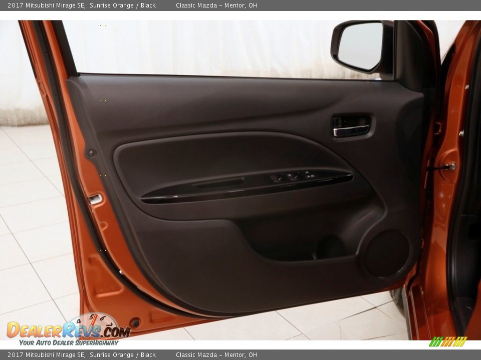 2017 Mitsubishi Mirage SE Sunrise Orange / Black Photo #4