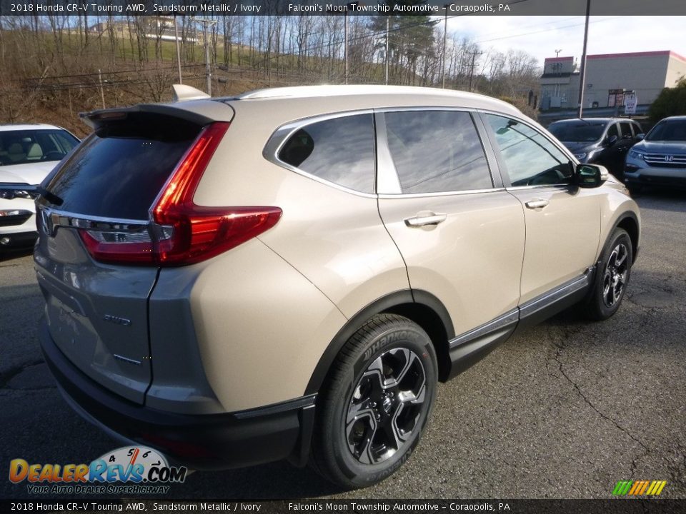 2018 Honda CR-V Touring AWD Sandstorm Metallic / Ivory Photo #4