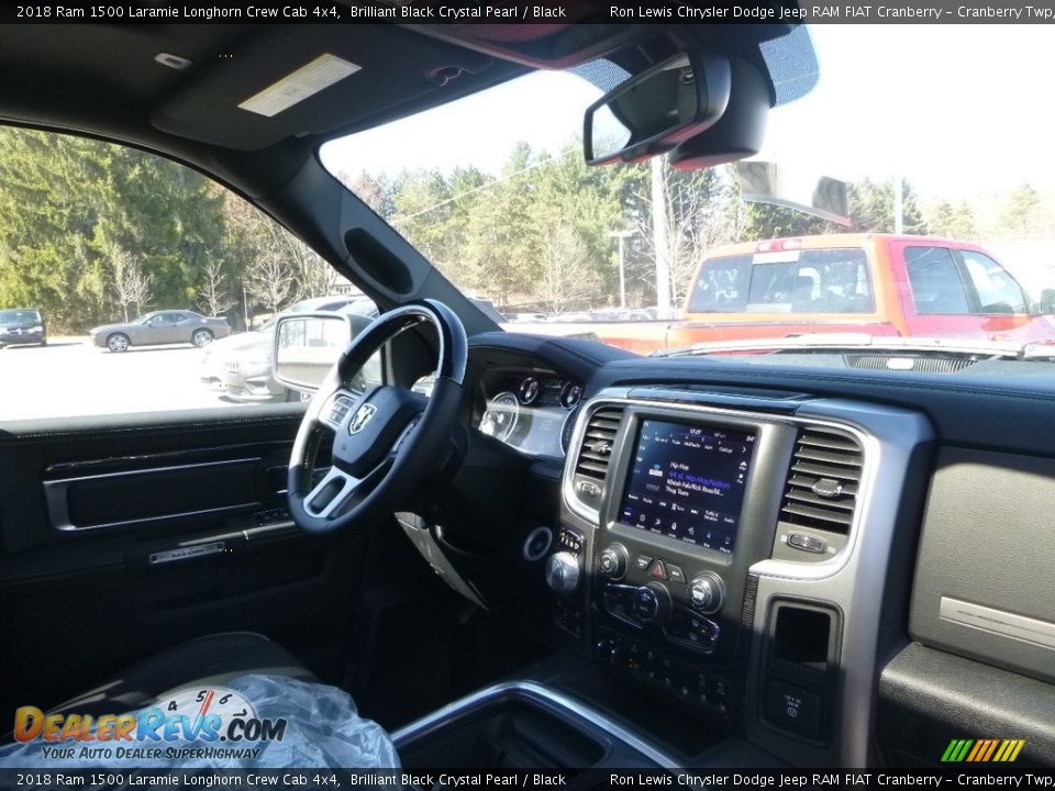 2018 Ram 1500 Laramie Longhorn Crew Cab 4x4 Brilliant Black Crystal Pearl / Black Photo #10