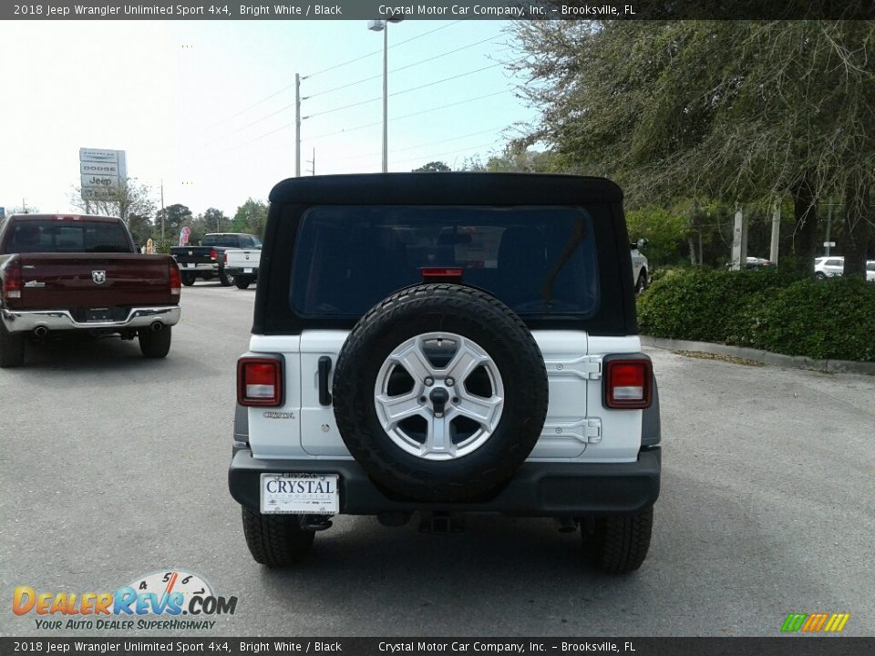 2018 Jeep Wrangler Unlimited Sport 4x4 Bright White / Black Photo #4