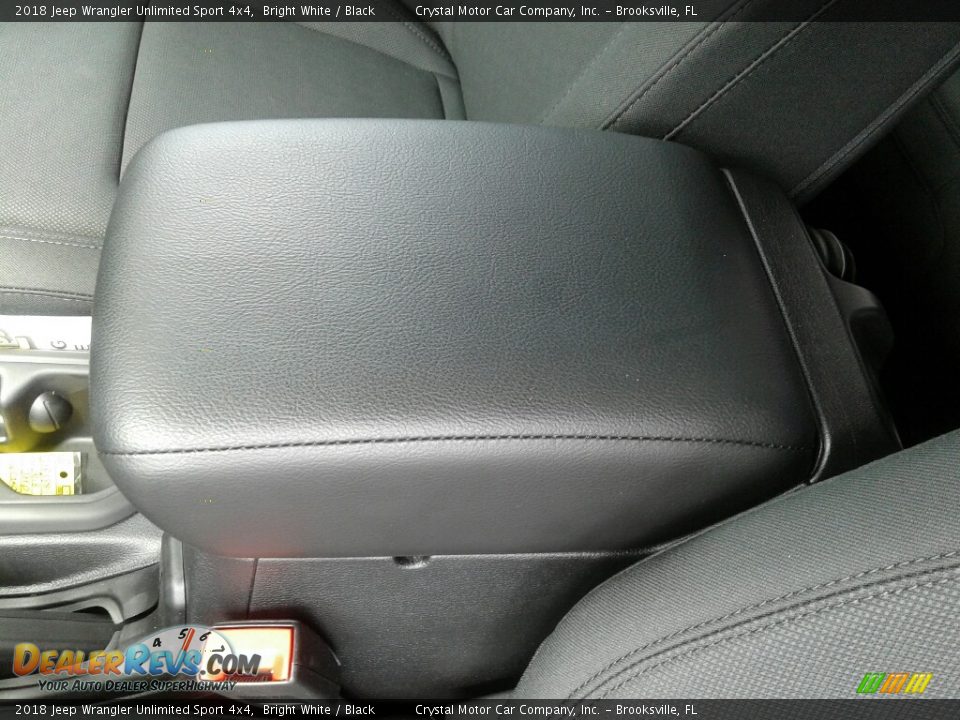 2018 Jeep Wrangler Unlimited Sport 4x4 Bright White / Black Photo #18