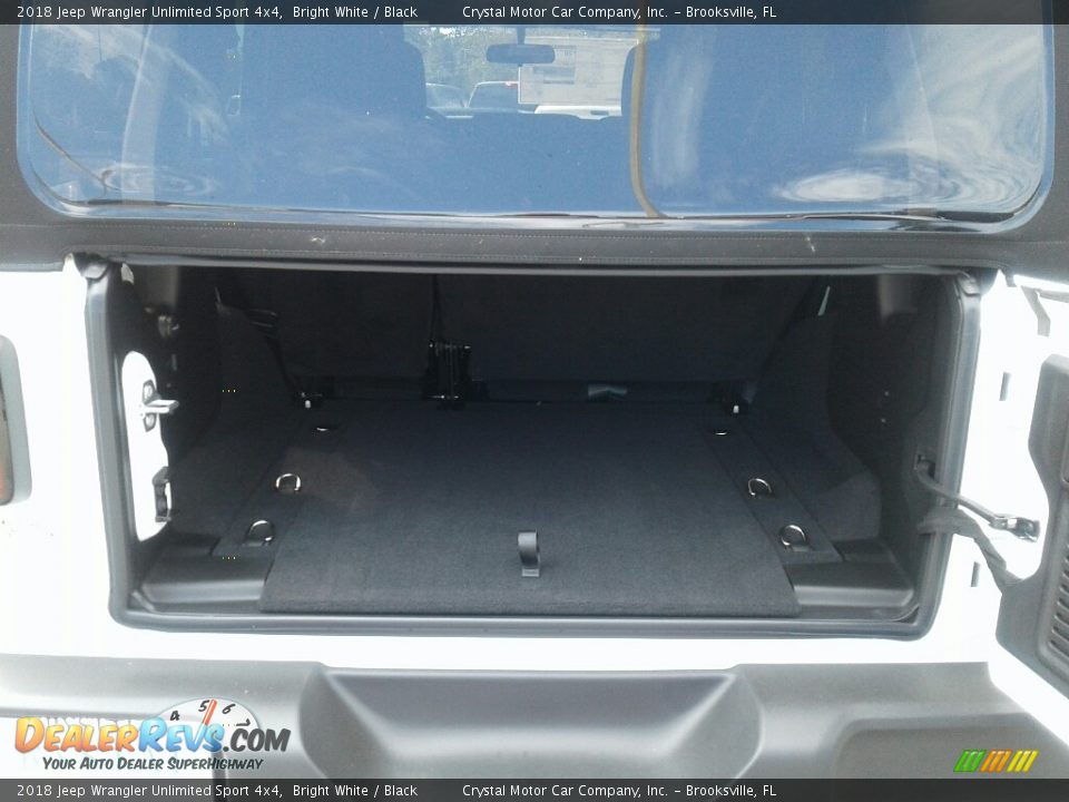 2018 Jeep Wrangler Unlimited Sport 4x4 Bright White / Black Photo #19