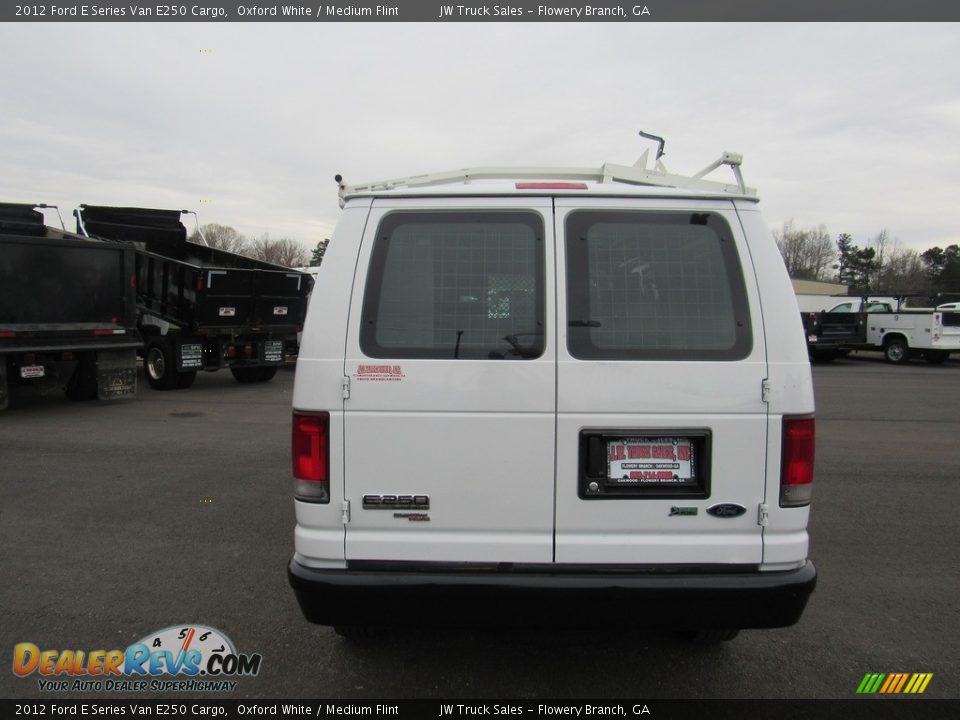 2012 Ford E Series Van E250 Cargo Oxford White / Medium Flint Photo #4