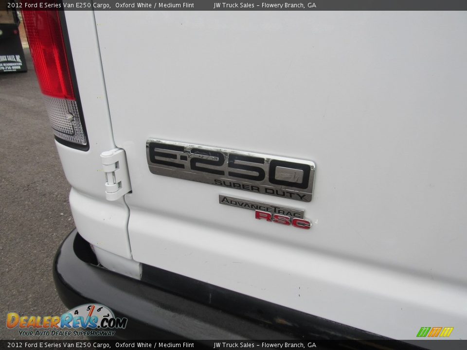 2012 Ford E Series Van E250 Cargo Oxford White / Medium Flint Photo #10