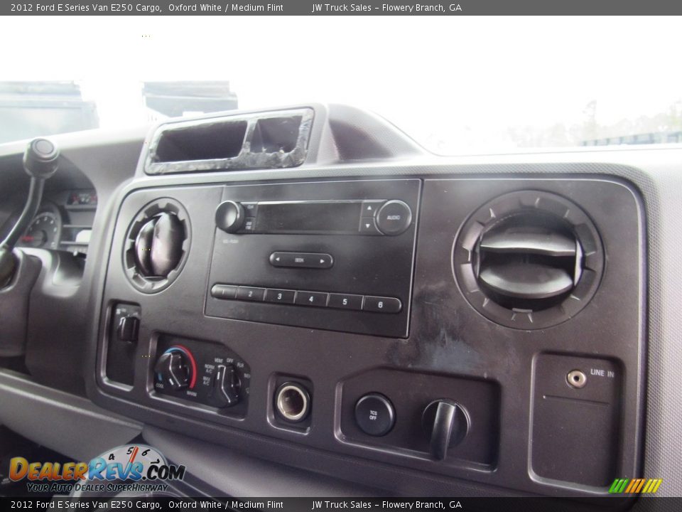 2012 Ford E Series Van E250 Cargo Oxford White / Medium Flint Photo #24