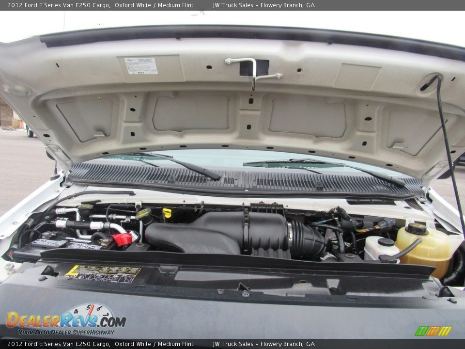 2012 Ford E Series Van E250 Cargo Oxford White / Medium Flint Photo #33