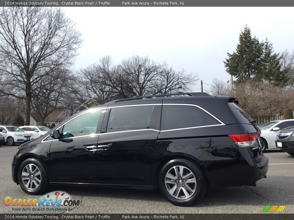 2014 Honda Odyssey Touring Crystal Black Pearl / Truffle Photo #5