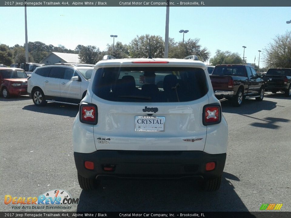 2017 Jeep Renegade Trailhawk 4x4 Alpine White / Black Photo #4